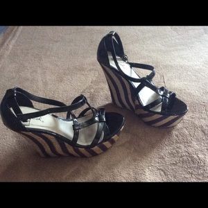 Wedge heels